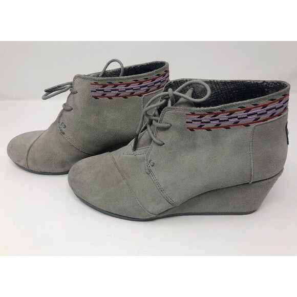Toms Kala Lace Up Wedge Booties Grey Women Size 10 Aztec Leather Suede Boots - Picture 1 of 8